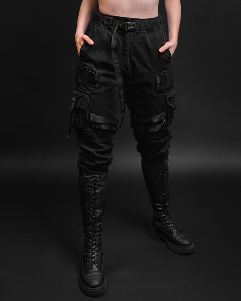 NØIRTEK STRAPPED CARGO PANTS – WOMAN