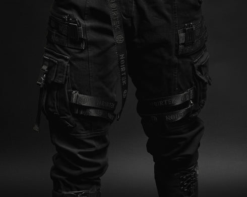 NØIRTEK STRAPPED CARGO PANTS – WOMAN