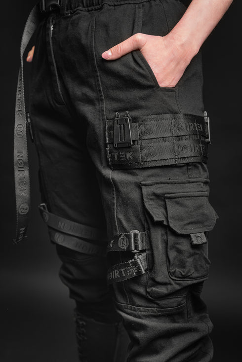 NØIRTEK STRAPPED CARGO PANTS – WOMAN
