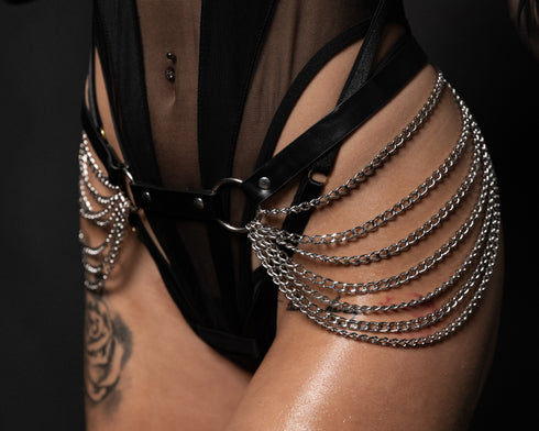 NØIRTEK – “SIREN SIDE CHAINS” Harness